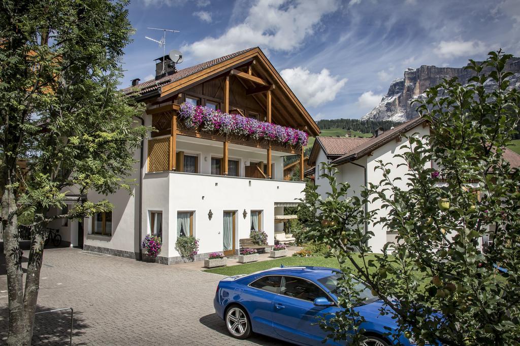 Apartments Lasteis La Villa  Exteriér fotografie